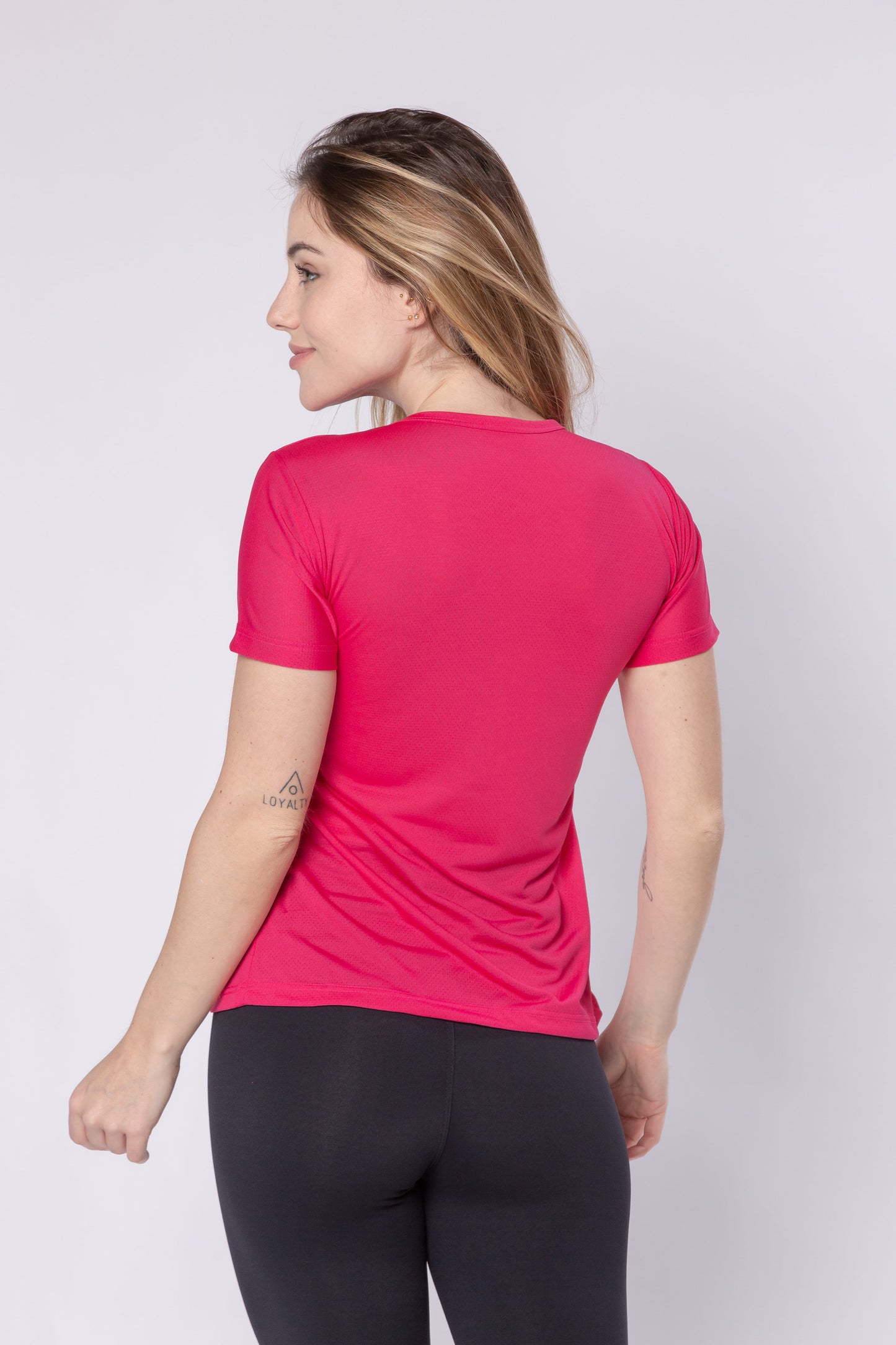 Camiseta Dry-Fit Vinfit | Secagem rápida e ajuste perfeito