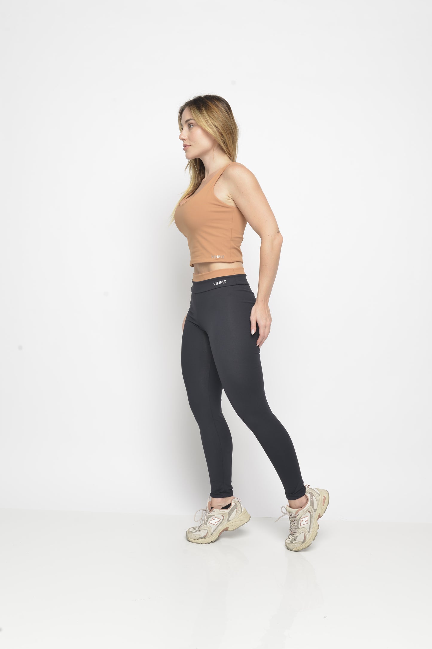 Calça Essential Vinfit | Estilo e Desempenho