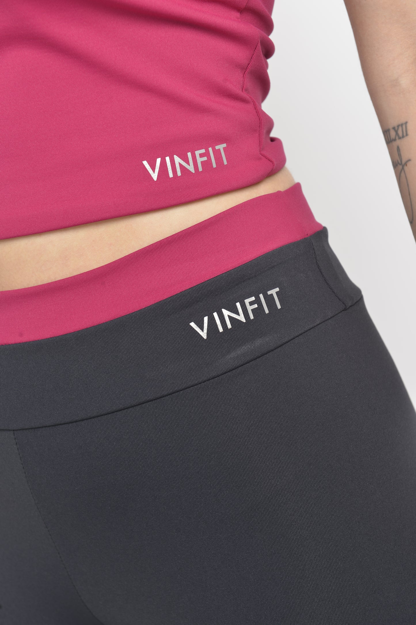 Calça Essential Vinfit | Estilo e Desempenho