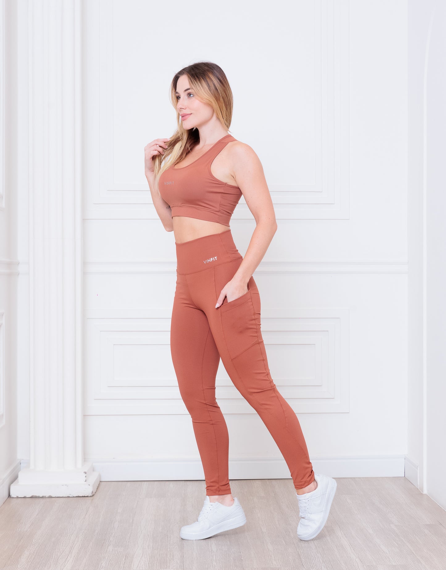 Top Basic Vinfit Nadador Poliamida | Toque Suave e Respirável