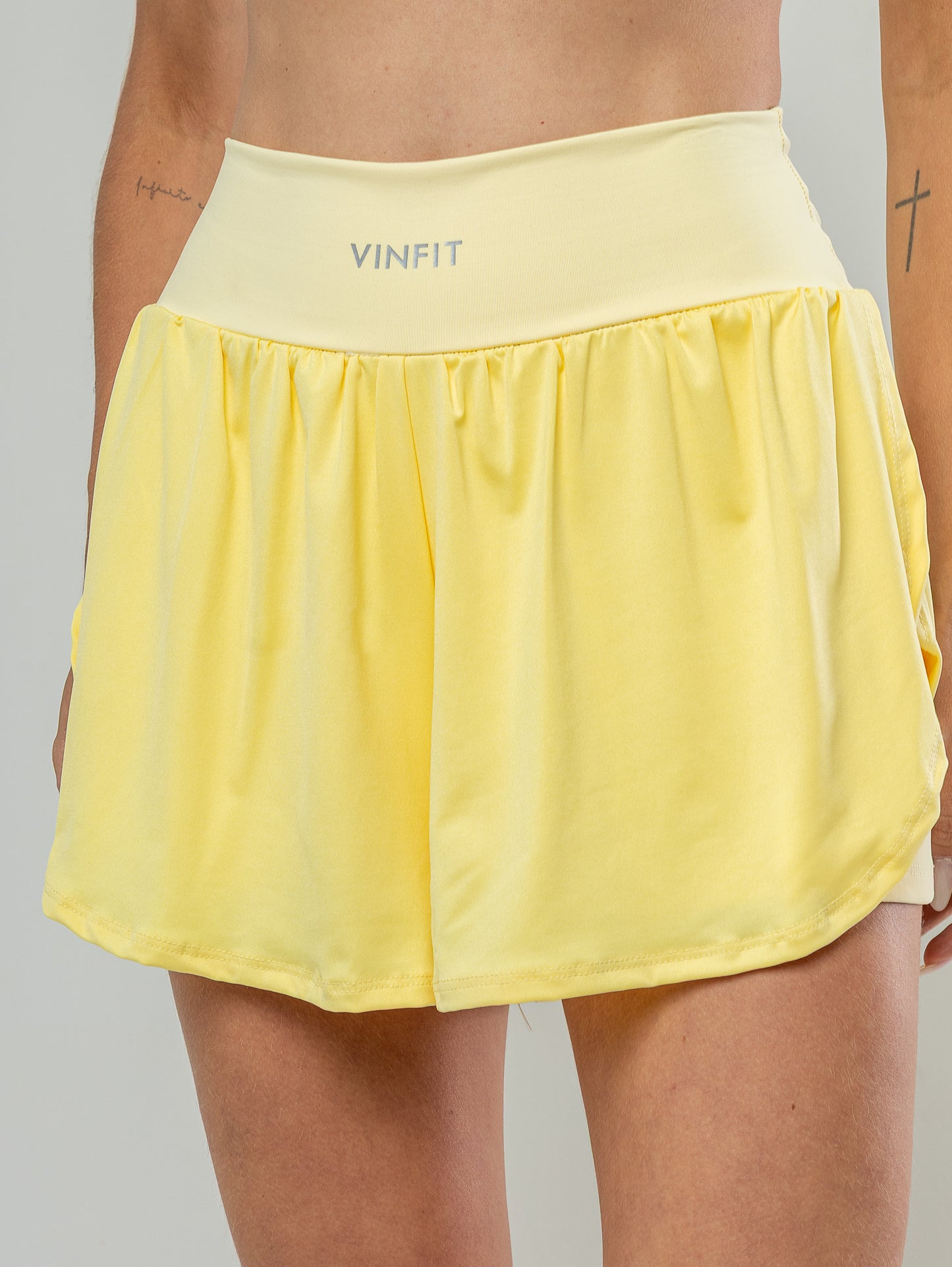 Shorts Duplo em Poliamida | Performance, Conforto