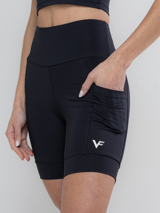 Bermuda PACE com Bolsos em Poliamida