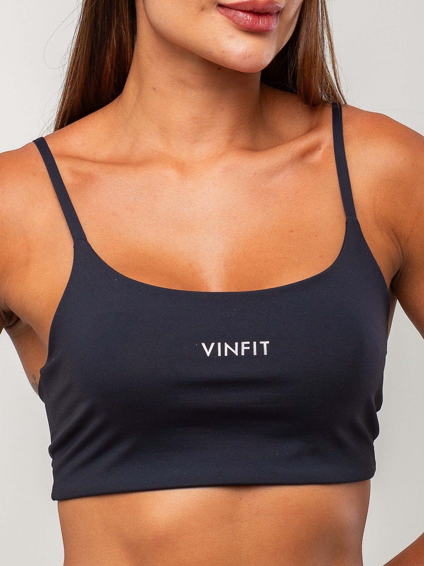 Top Alça Fina Vinfit Poliamida | Leveza e Liberdade de Movimento