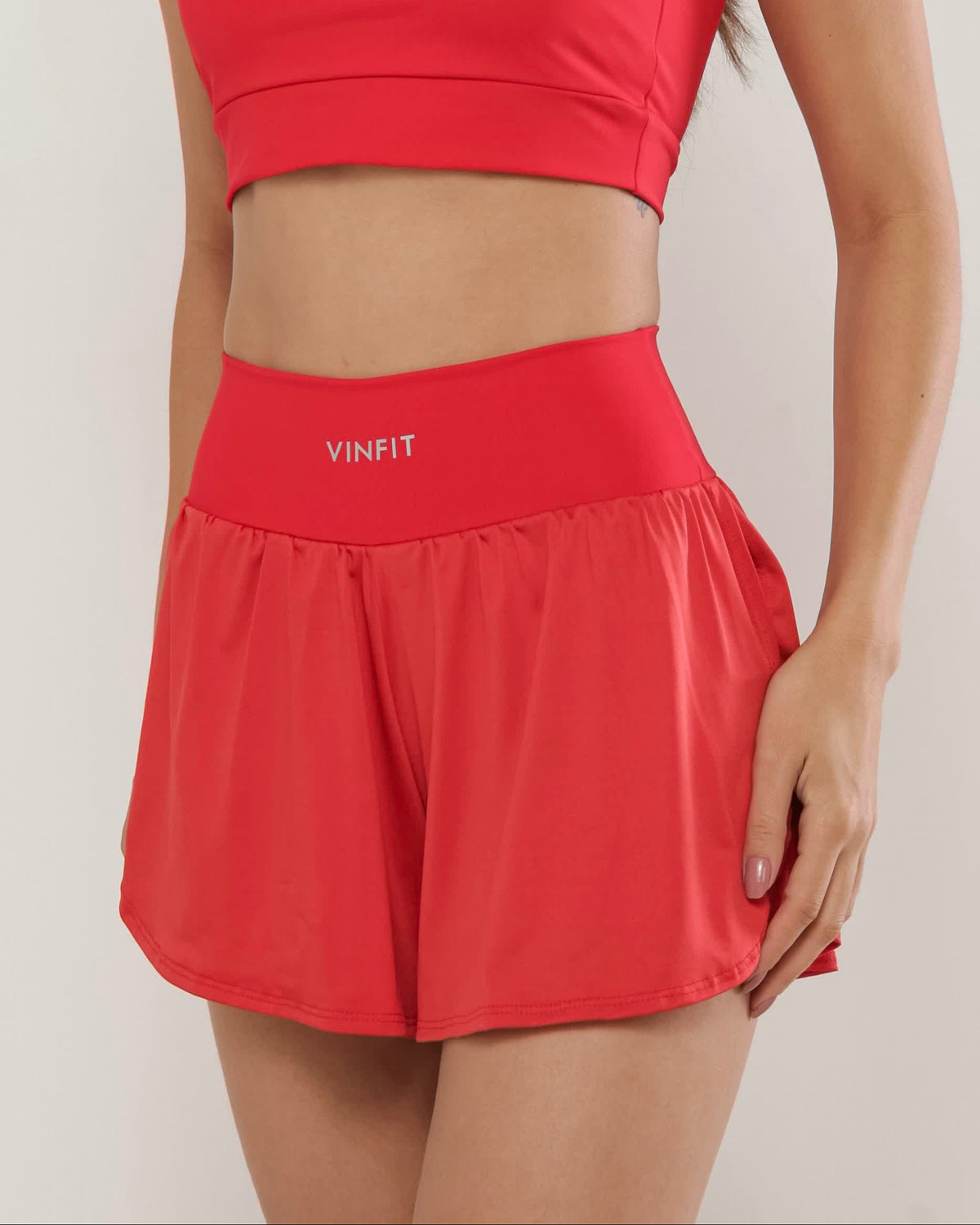 Shorts Duplo em Poliamida