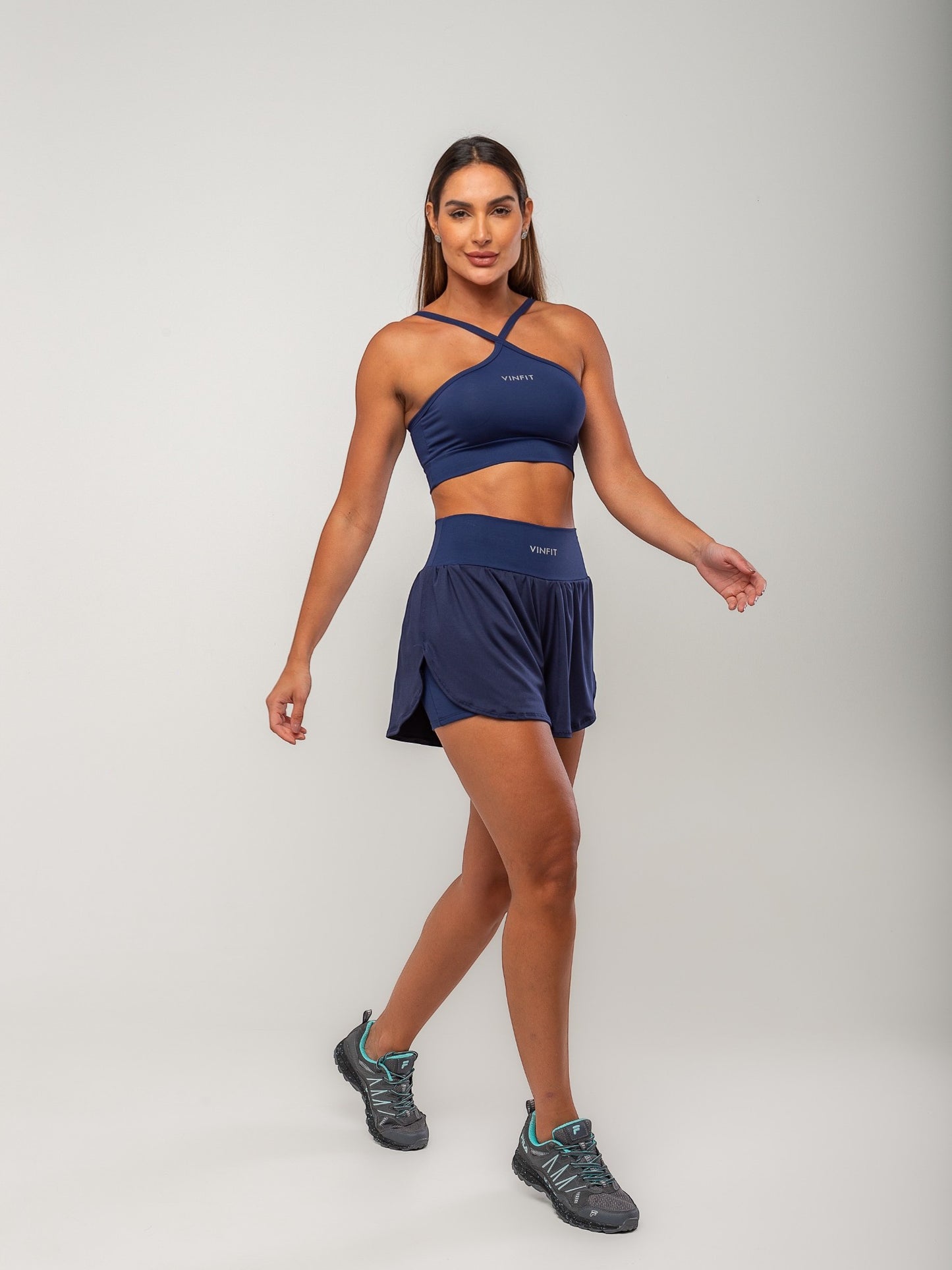 Shorts Duplo em Poliamida | Performance, Conforto