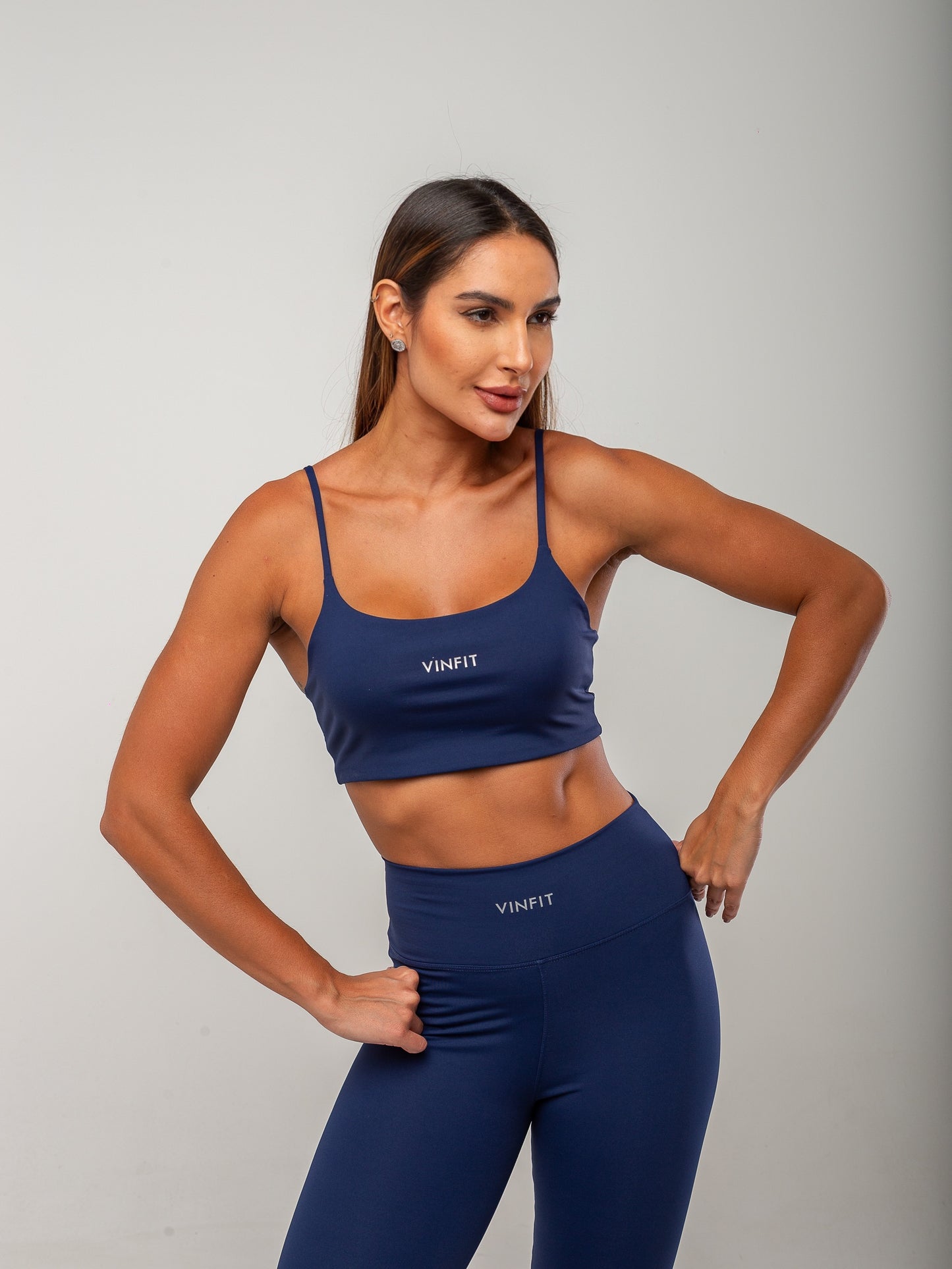 Top Alça Fina Vinfit Poliamida | Leveza e Liberdade de Movimento