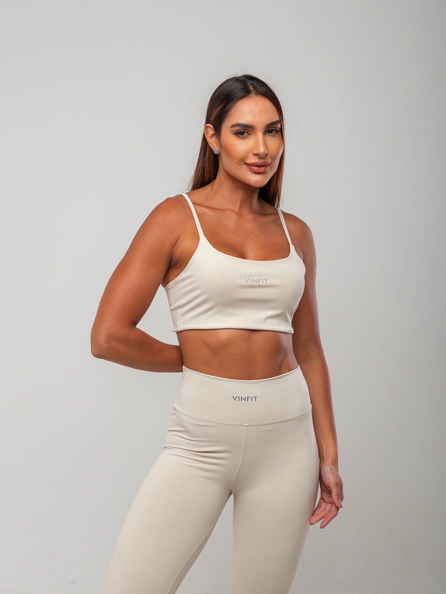 Top Alça Fina Vinfit Poliamida | Leveza e Liberdade de Movimento