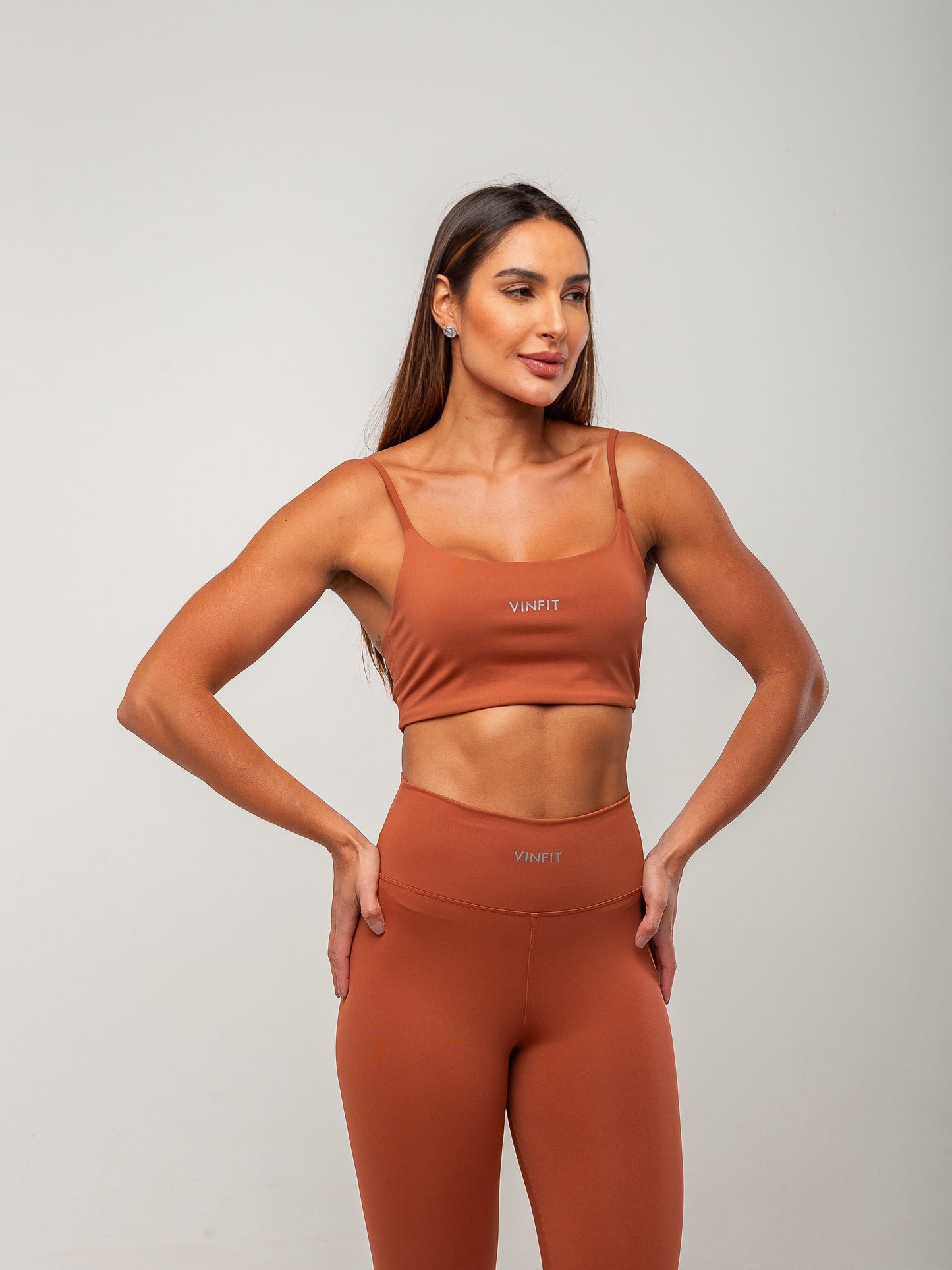 Top Alça Fina Vinfit Poliamida | Leveza e Liberdade de Movimento