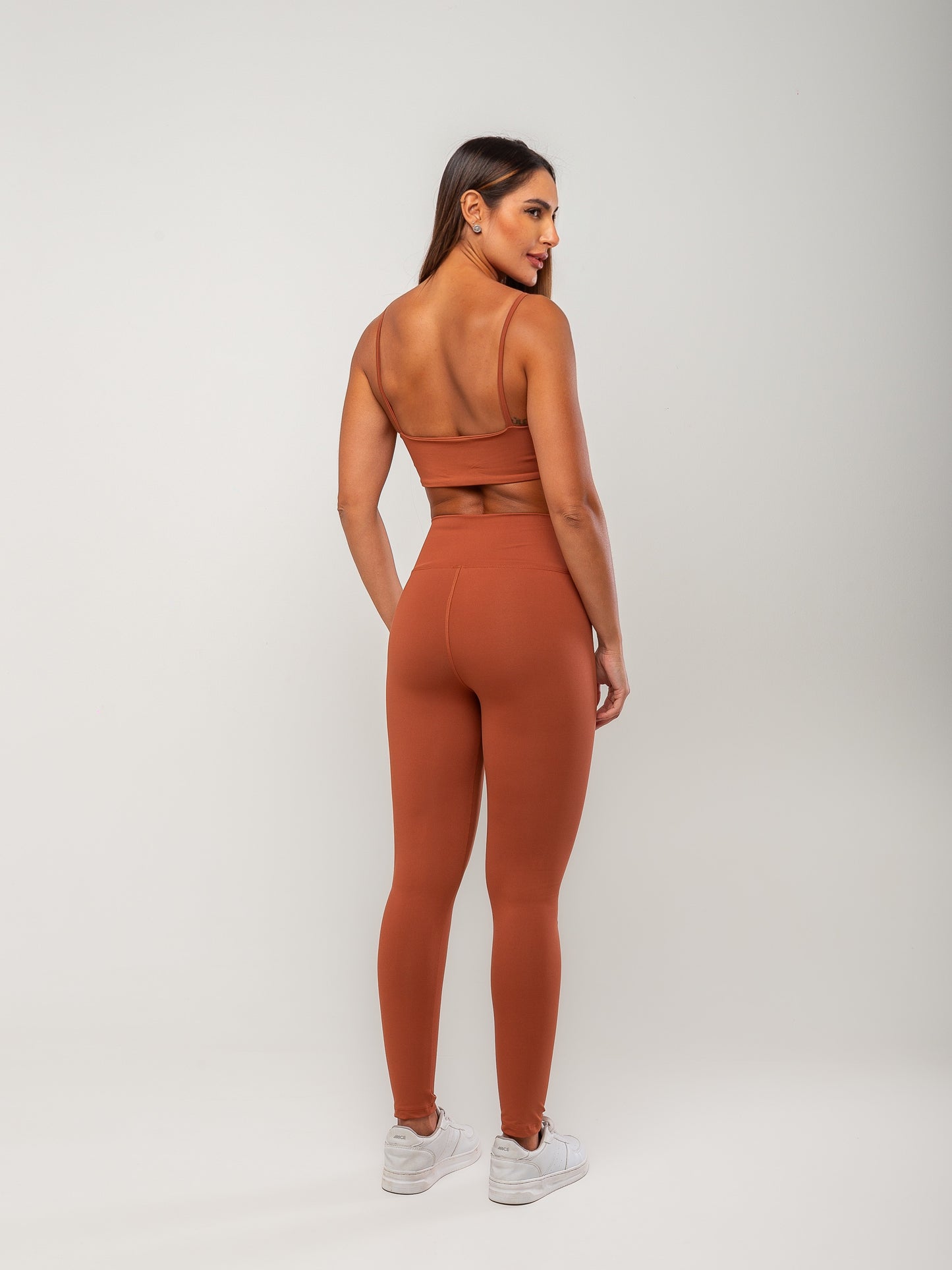 Calça Basic Vinfit Poliamiada | Durabilidade e Conforto