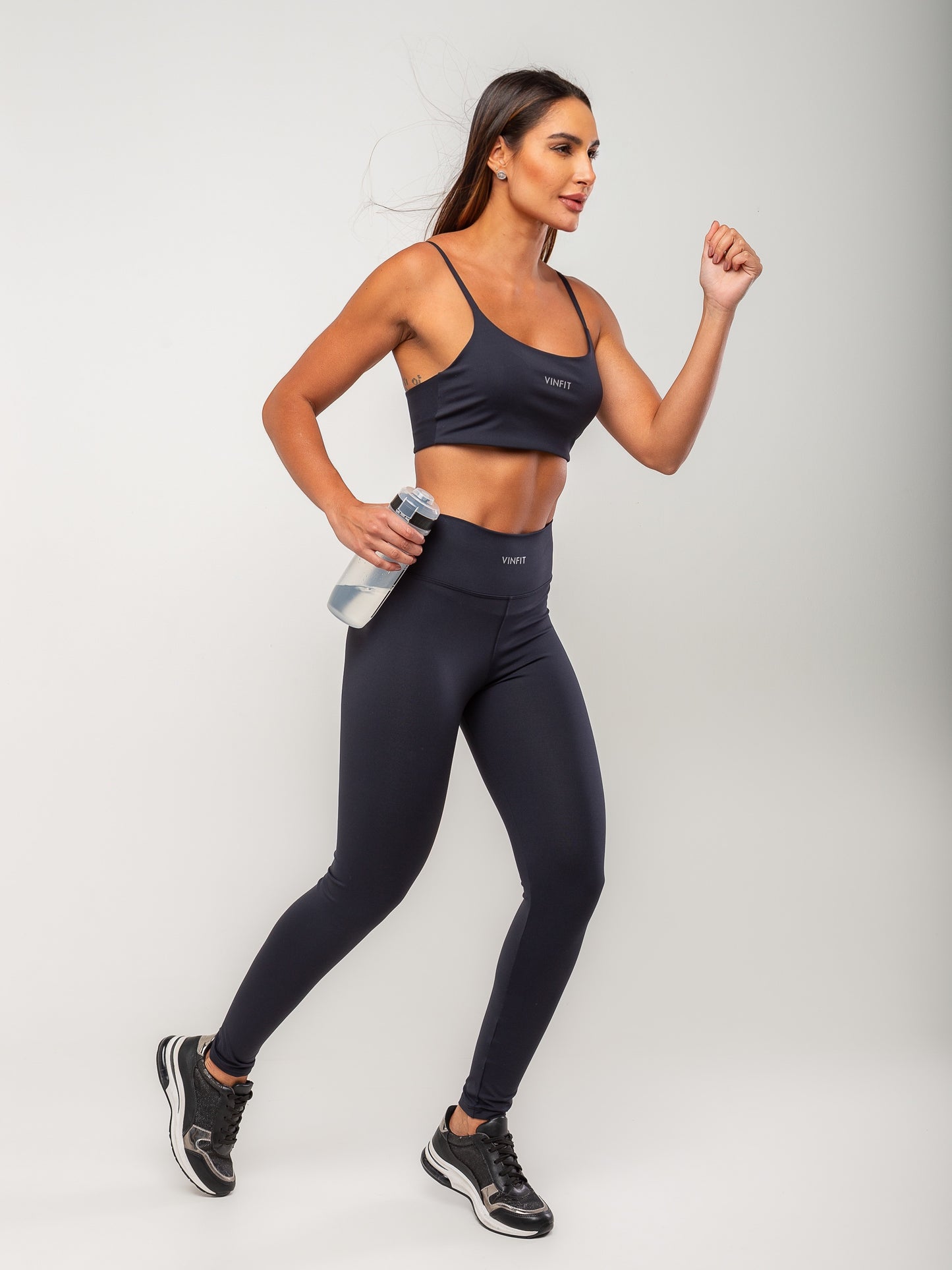 Calça Basic Vinfit Poliamiada | Durabilidade e Conforto