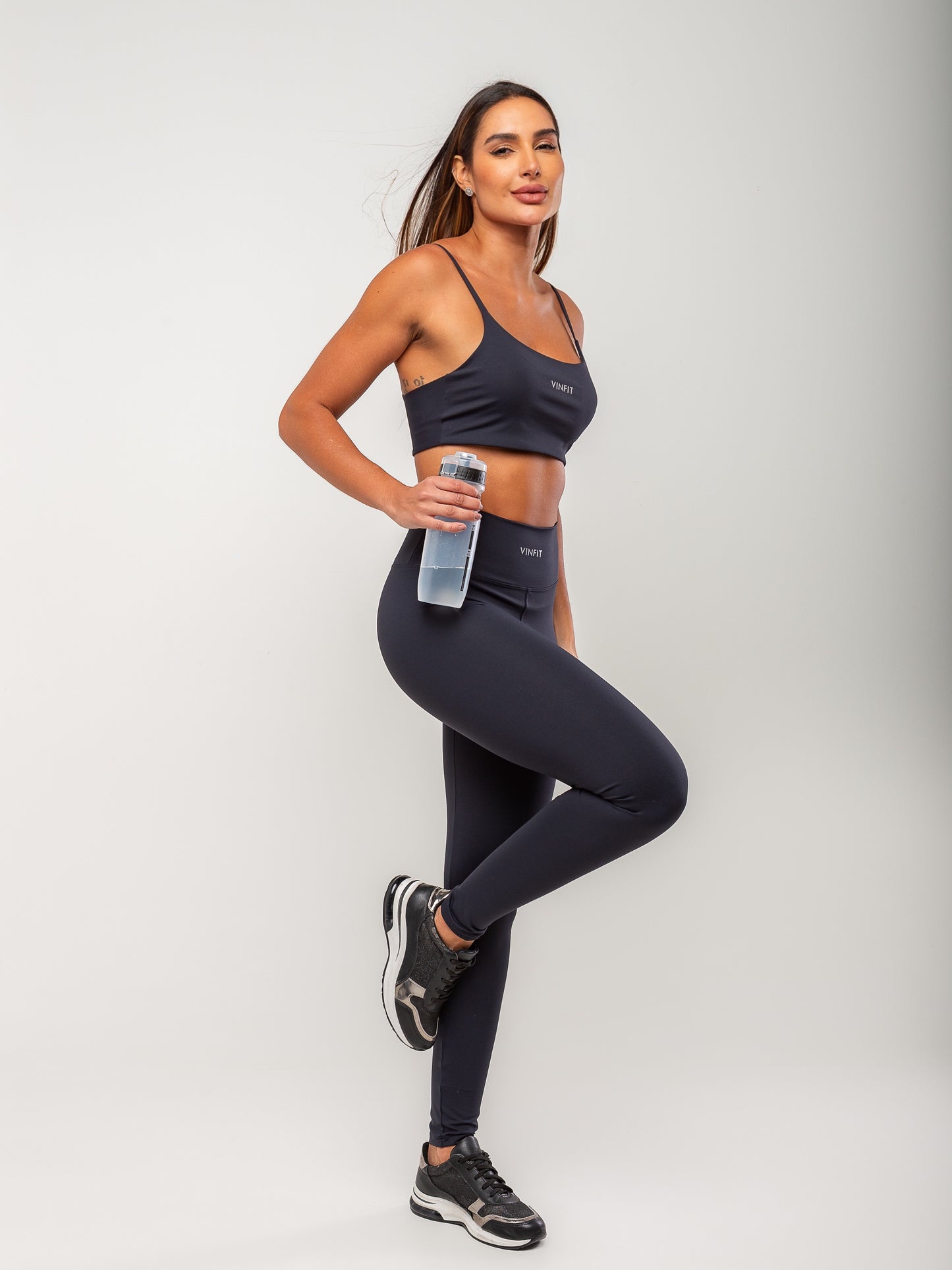 Calça Basic Vinfit Poliamiada | Durabilidade e Conforto