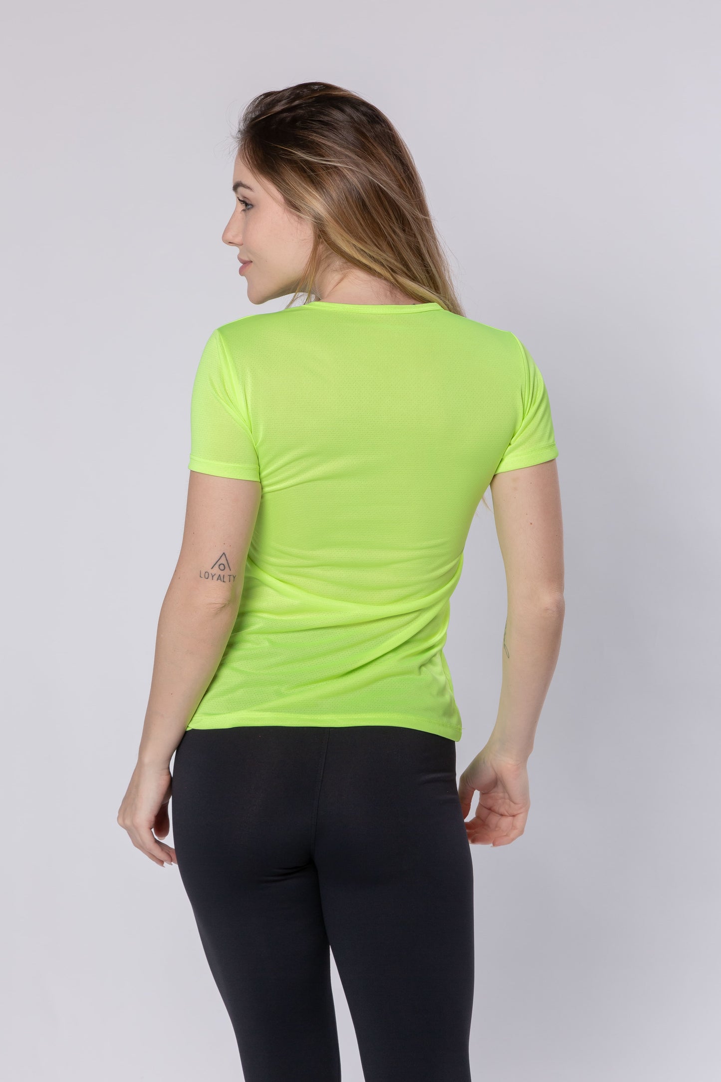 Camiseta Dry-Fit Vinfit | Secagem rápida e ajuste perfeito