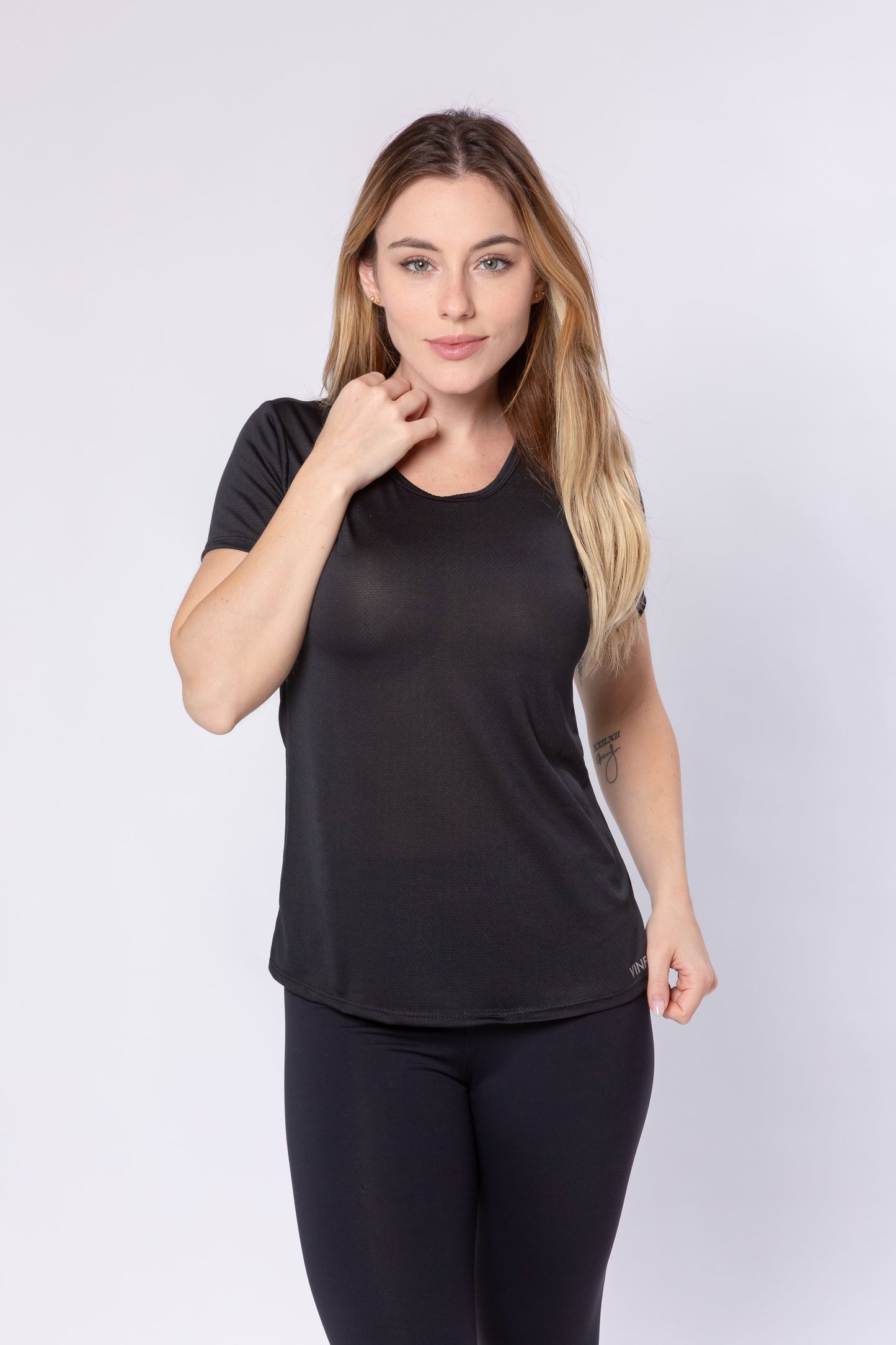 Camiseta Dry-Fit Vinfit | Secagem rápida e ajuste perfeito