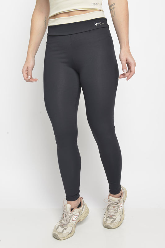 Calça Essential Vinfit | Estilo e Desempenho
