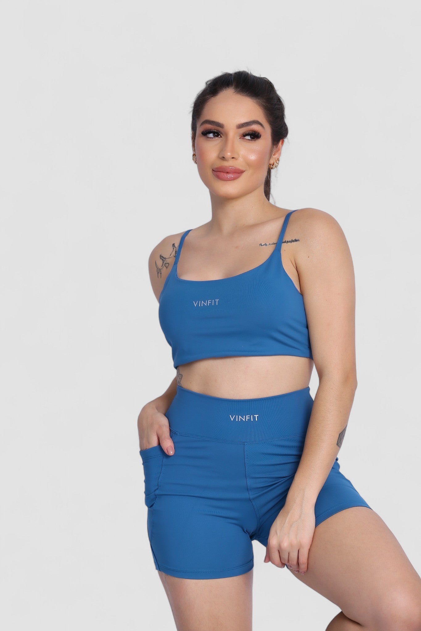 Shorts Basic com Bolso Vinfit Poliamida | Funcionalidade e Alta Performance