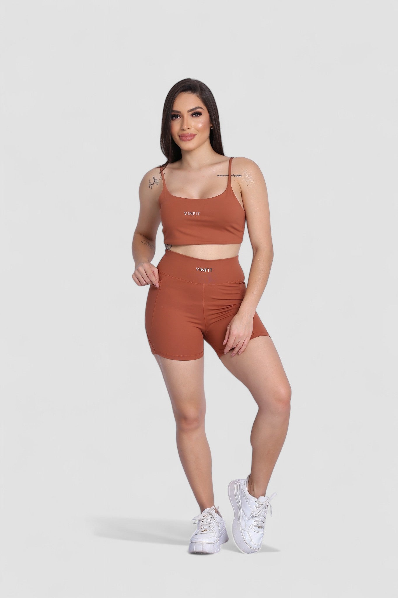 Shorts Basic com Bolso Vinfit Poliamida | Funcionalidade e Alta Performance