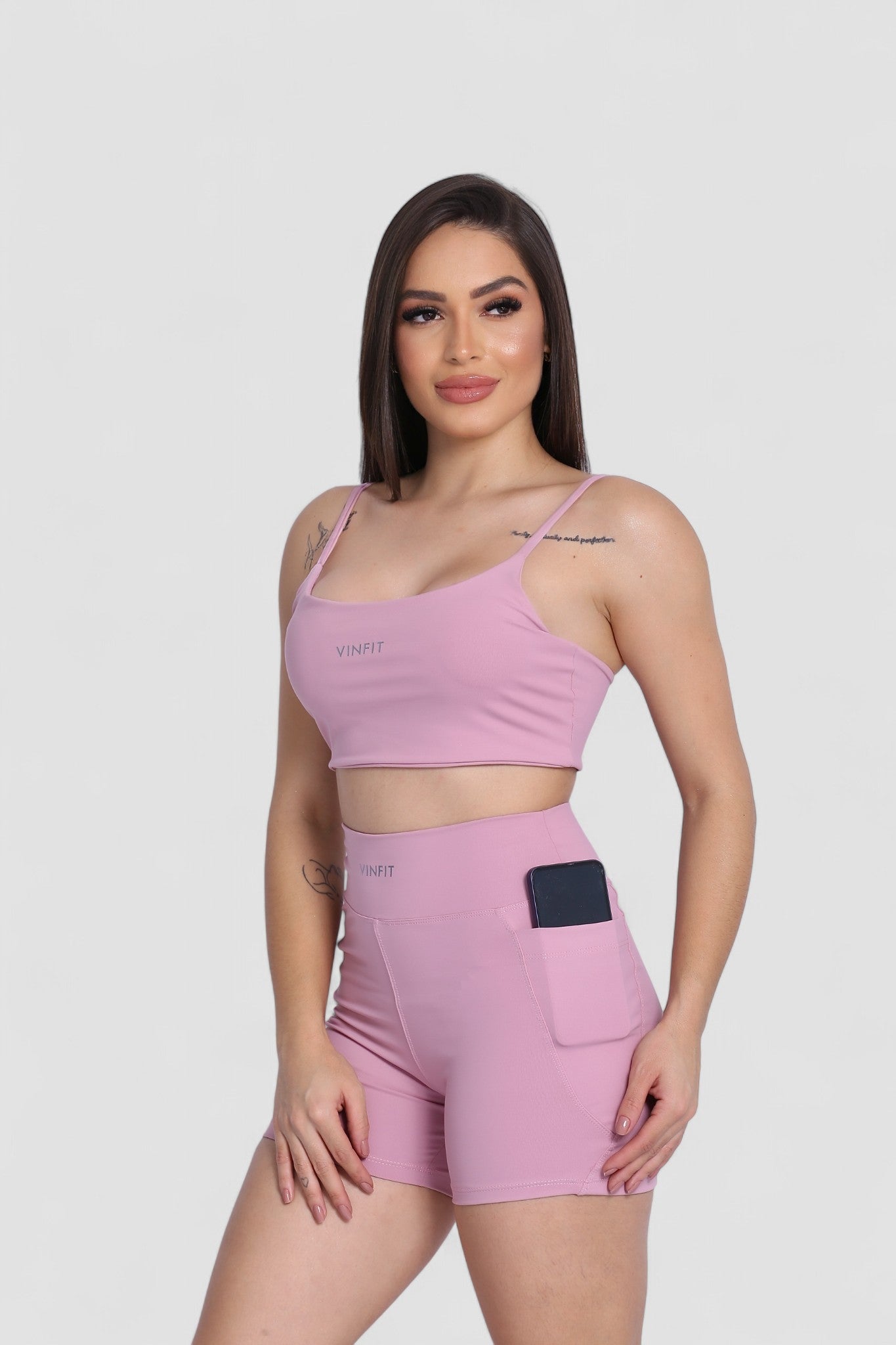 Shorts Basic com Bolso Vinfit Poliamida | Funcionalidade e Alta Performance