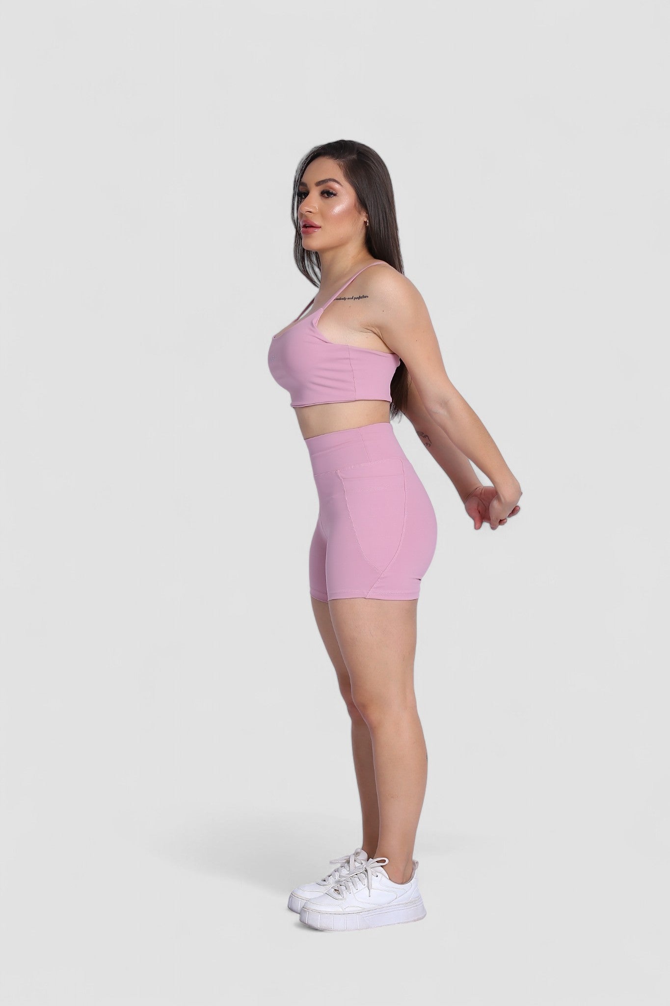 Shorts Basic com Bolso Vinfit Poliamida | Funcionalidade e Alta Performance