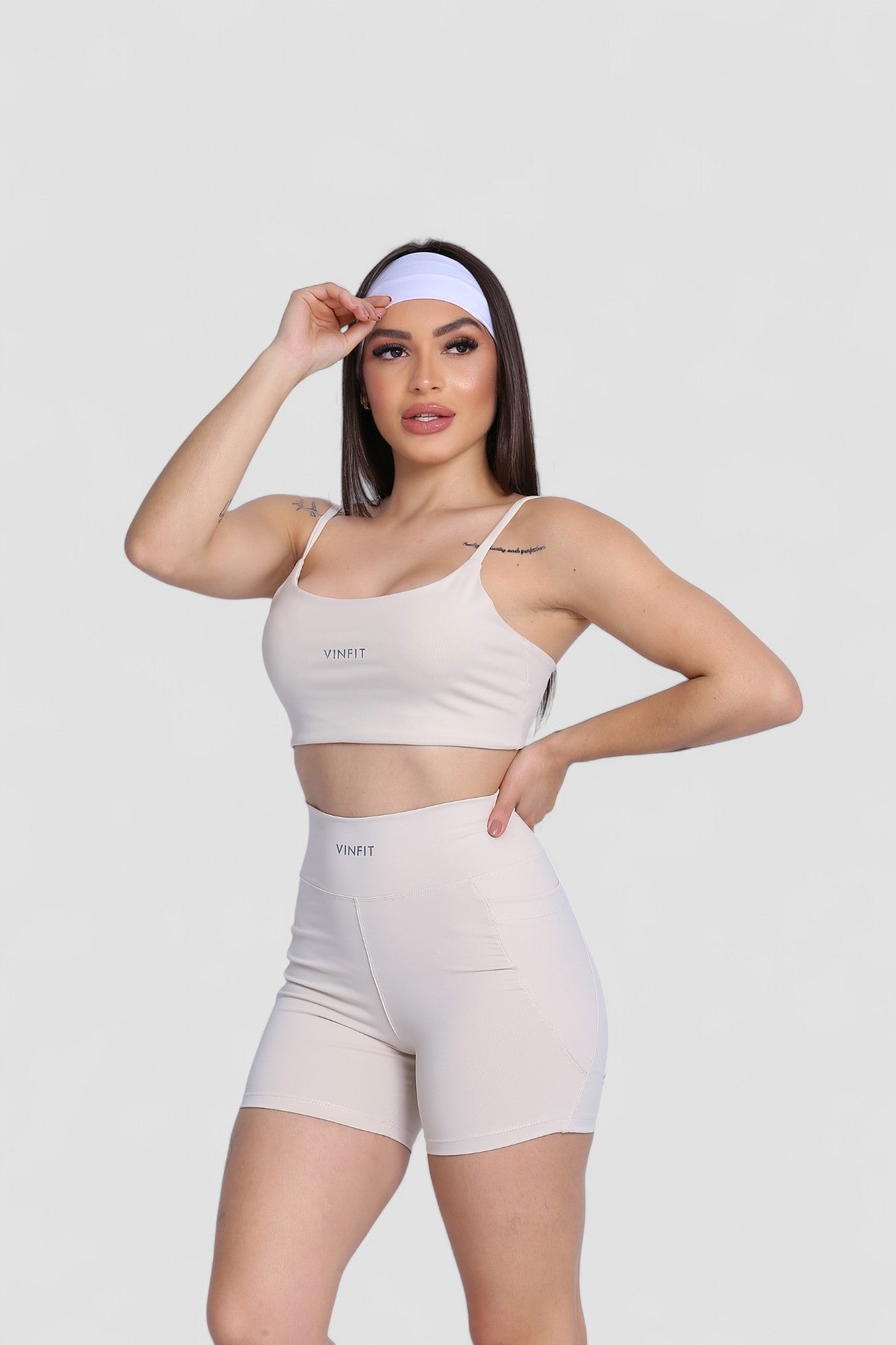 Shorts Basic com Bolso Vinfit Poliamida | Funcionalidade e Alta Performance