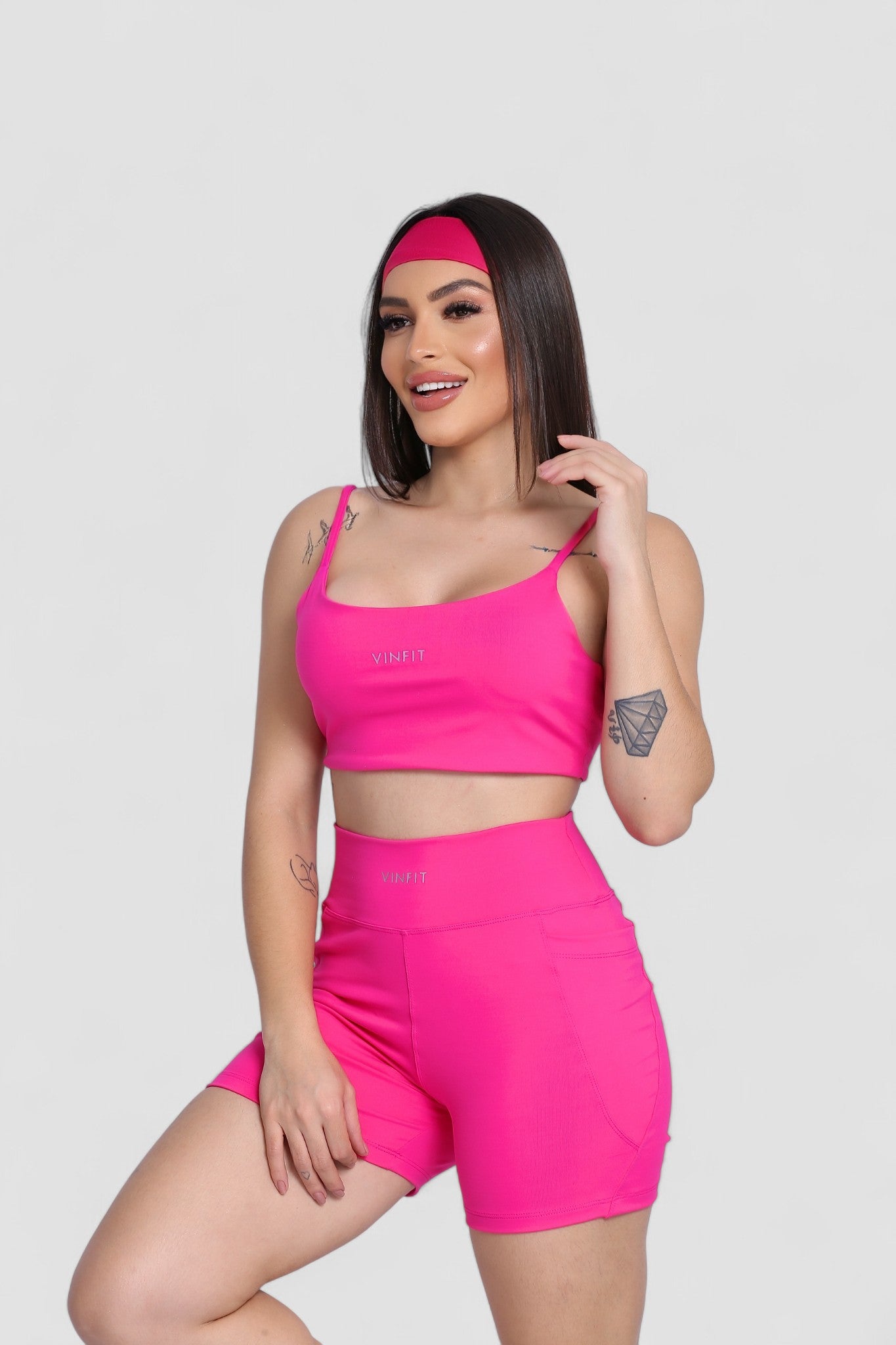 Shorts Basic com Bolso Vinfit Poliamida | Funcionalidade e Alta Performance